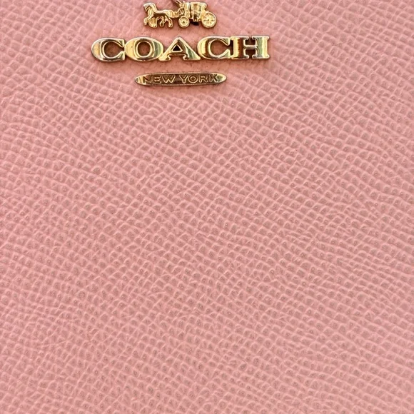COACH Pink Crossgrain Leather Zip-Around Wallet RETAILS $238 - Picture 3 of 16